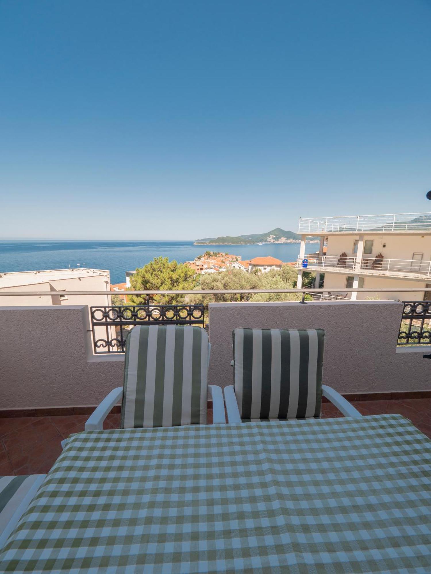 Apartments Marina Sveti Stefan Exterior photo